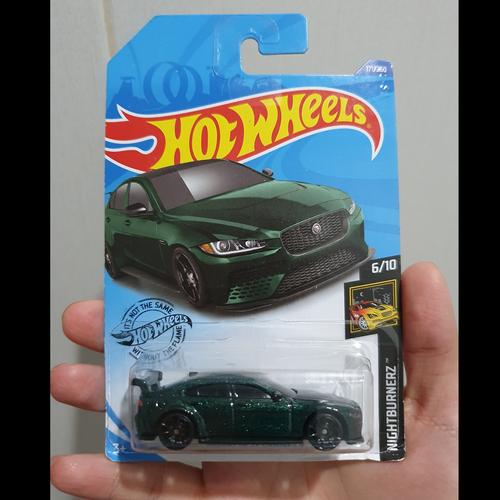 Jual Hotwheels Hot Wheels Jaguar XE SV Project 8 2020 Nightburnerz Kota Surakarta Salvation