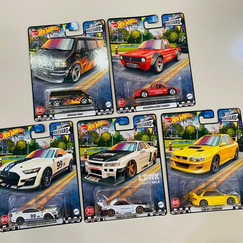 Jual Hot Wheels Set Boulevard Lb Er Super Silhouette Nissan Skyline Lbwk Kota Denpasar