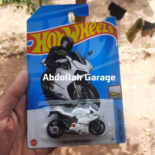 Jual Hot Wheels Ducati Panigale Treasure Hunt Reguler Kab Bantaeng Abdullahgarage Tokopedia