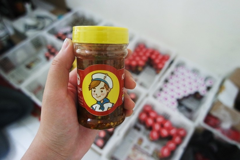 Sambal Marin - Sambal Menggoda Shop - Sambal Ikan Jambal Roti, Sambal Hijau Ikan Teri, Sambal Ikan Asap, Sambal Bajak Terasi, Sambal Udang Germut dan Sambal Bawang