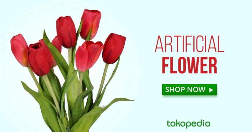 Jadikan artificial flower sebagai pelengkap dan properti untuk foto kamu biar hasilnya makin menarik