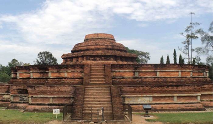 candi muara takus