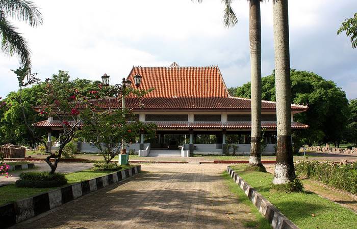 Taman Purbakala Sriwijaya tempat wisata di palembang