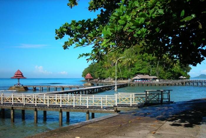 Pantai Parocok Padang Sumatera Barat