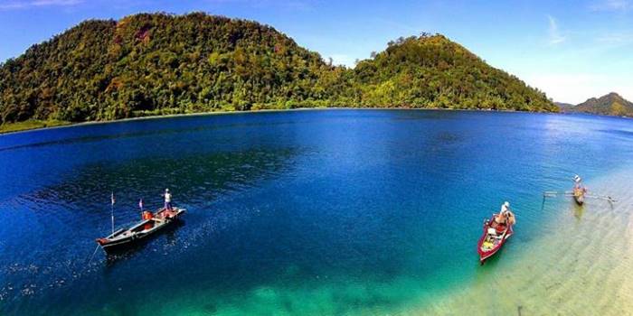Pantai Padang Pasumpahan Sumatera Barat