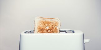 Panggang Roti Sempurna dengan 10 Merk Toaster Terbaik