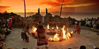 Mengenal Sejarah Tari Kecak Bali & Filosofi dibaliknya