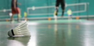 Lincah dan Lompat Tinggi dengan 12 Sepatu Bukutangkis Terbaik