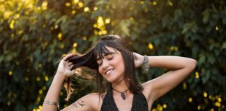 Mana yang lebih baik? Hilangkan Bulu Ketiak dengan Dicukur, Waxing, atau Laser?