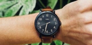 10 Jam Tangan Pria Keren Pilihan dengan Harga Terjangkau
