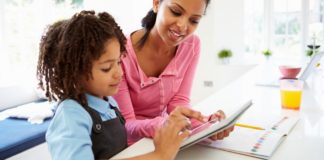10 Tips & Cara Mengajari Anak Membaca yang Mudah dan Efektif