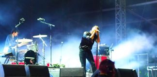 10 Lagu Indie Barat Terbaik 2000an yang Masih Hits Hingga Sekarang