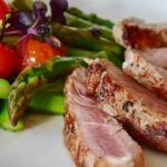 12 Makanan Penambah Darah yang Enak & Ampuh Atasi Anemia