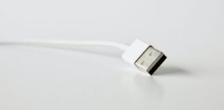 11 Kabel Data Terbaik: Cepat dan Lindungi Gadget dari Kerusakan