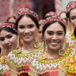 10 Lagu Daerah Kalimantan Barat Beserta Lirik dan Penjelasannya