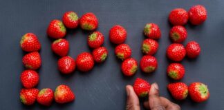 11 Manfaat Strawberry: Buah Feminin, Biangnya Vitamin