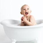 Rekomendasi 7 Bak Mandi Bayi yang Aman dan Bagus