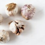 6 Cara Menanam Bawang Putih untuk Pemula, Banyak Manfaatnya!