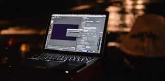 11 Laptop RAM 8 GB Terbaik 2021: Murah dan Anti Lag