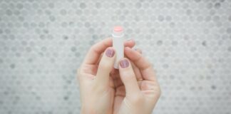 Review Lip Balm Wardah: Varian, Manfaat & Harga