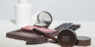 8 Produk Makeup Pixy Terbaik: Lipstik hingga BB Cream!