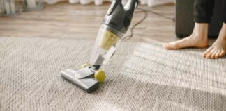 10 Trik & Cara Cuci Karpet di Rumah: Basmi Debu, Bakteri dan Noda