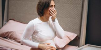 7 Cara Alami Mengatasi Mual dan Pusing Berlebihan Saat Hamil