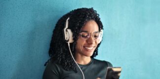 Lagu Nostalgia 80an dan 90an Terpopuler: Tak Lekang Oleh Zaman