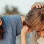 Sakit Hati Karena Perkataan Orang Tua? Begini Cara Mengatasinya