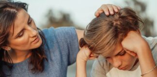 Sakit Hati Karena Perkataan Orang Tua? Begini Cara Mengatasinya