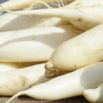 11 Manfaat Lobak Putih: Tinggi Serat, Alternatif Diet