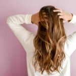 Cara Alami Mengatasi Rambut Rontok Pasca Melahirkan