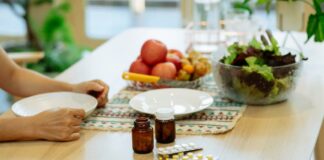 Makanan Pantangan Sakit Herpes dan Rekomendasinya