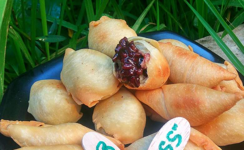 pisang molen ketan