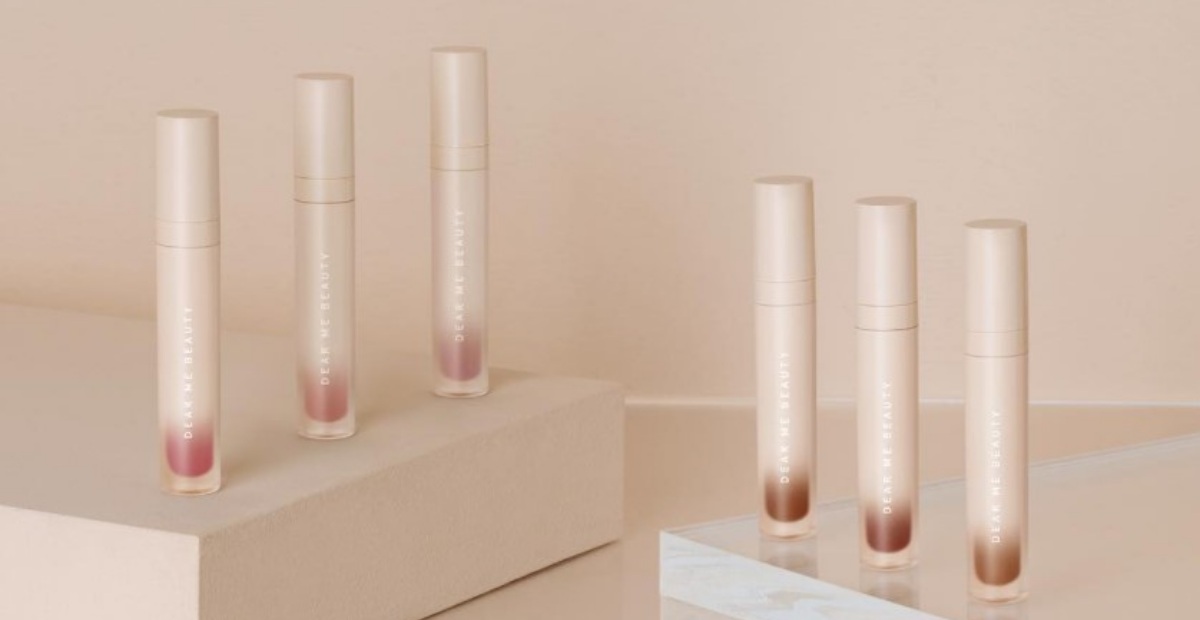 Review Dear Me Beauty Lip Coat: Lipstik Matte yang Terasa Ringan