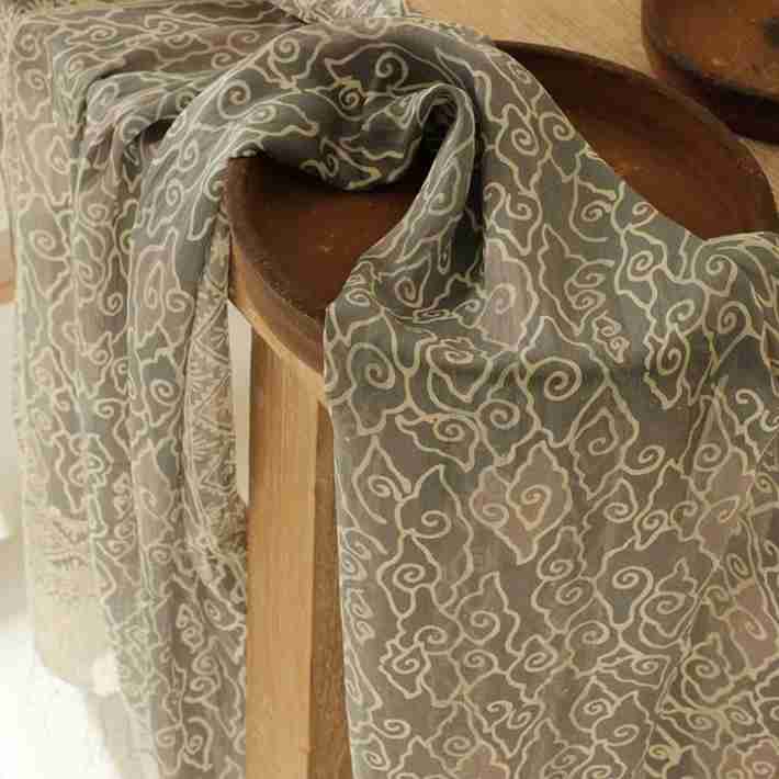 5 Batik Ratu Syal Sutra