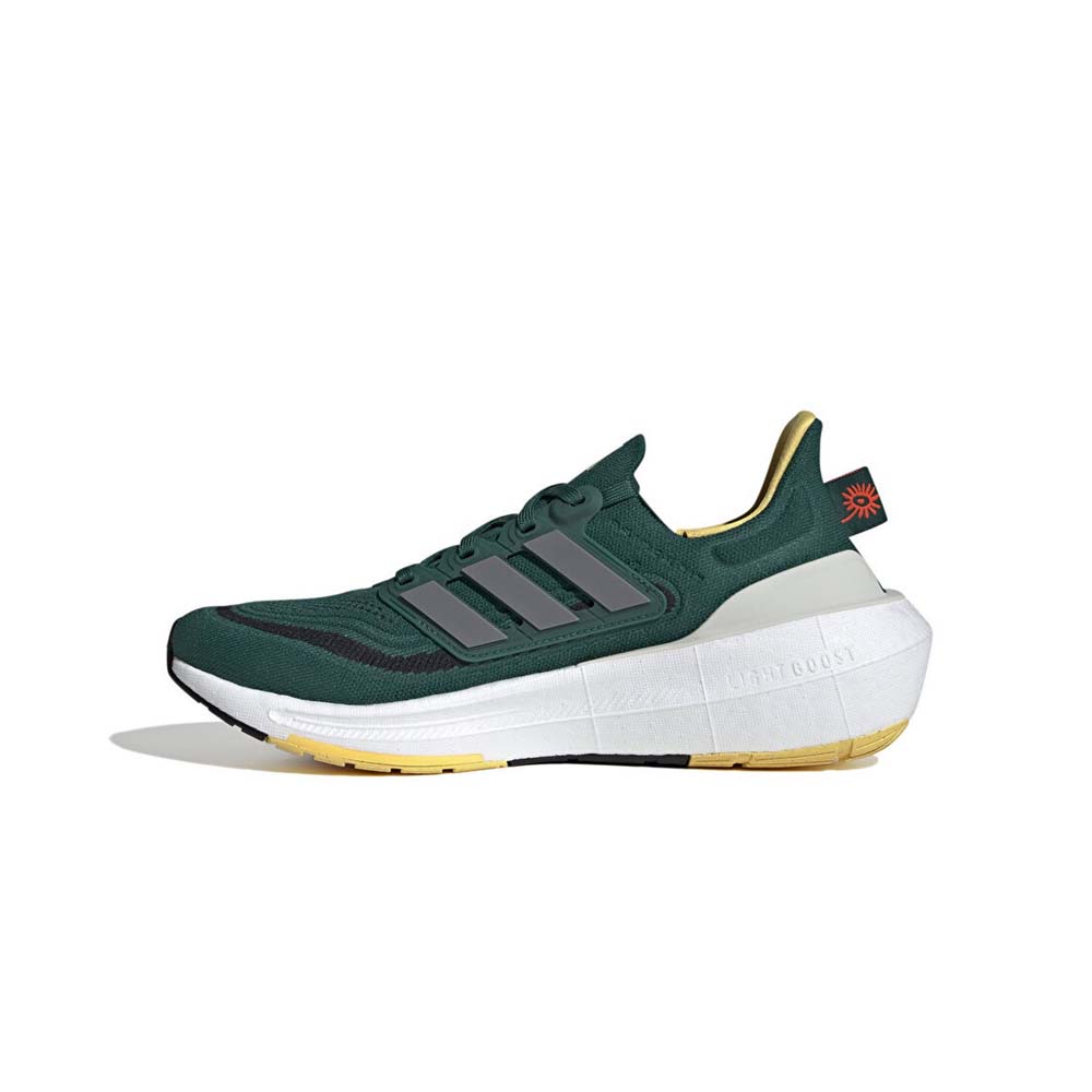 2 Adidas Ultraboost Light