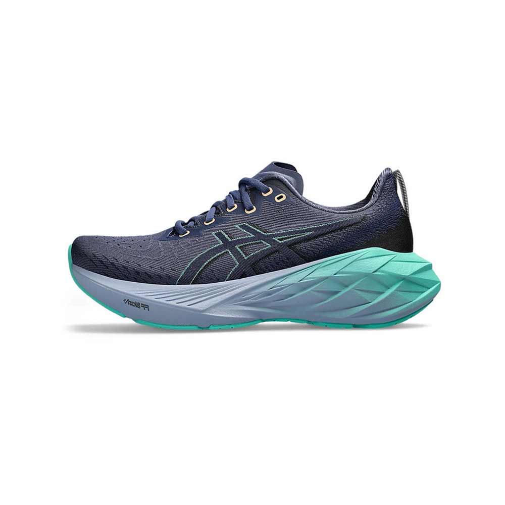 4 Asics Wmns Novablast 4