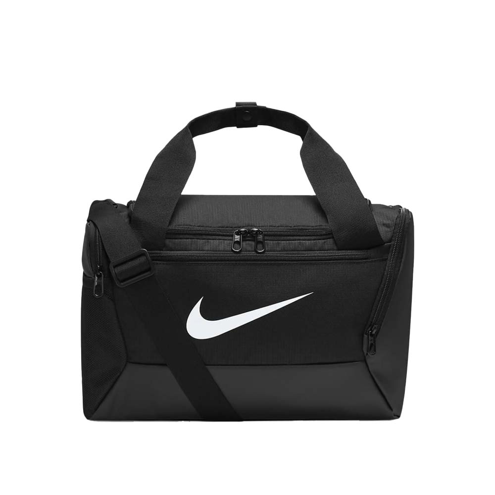 8 Nike Brasilia 95 Duffle Bag