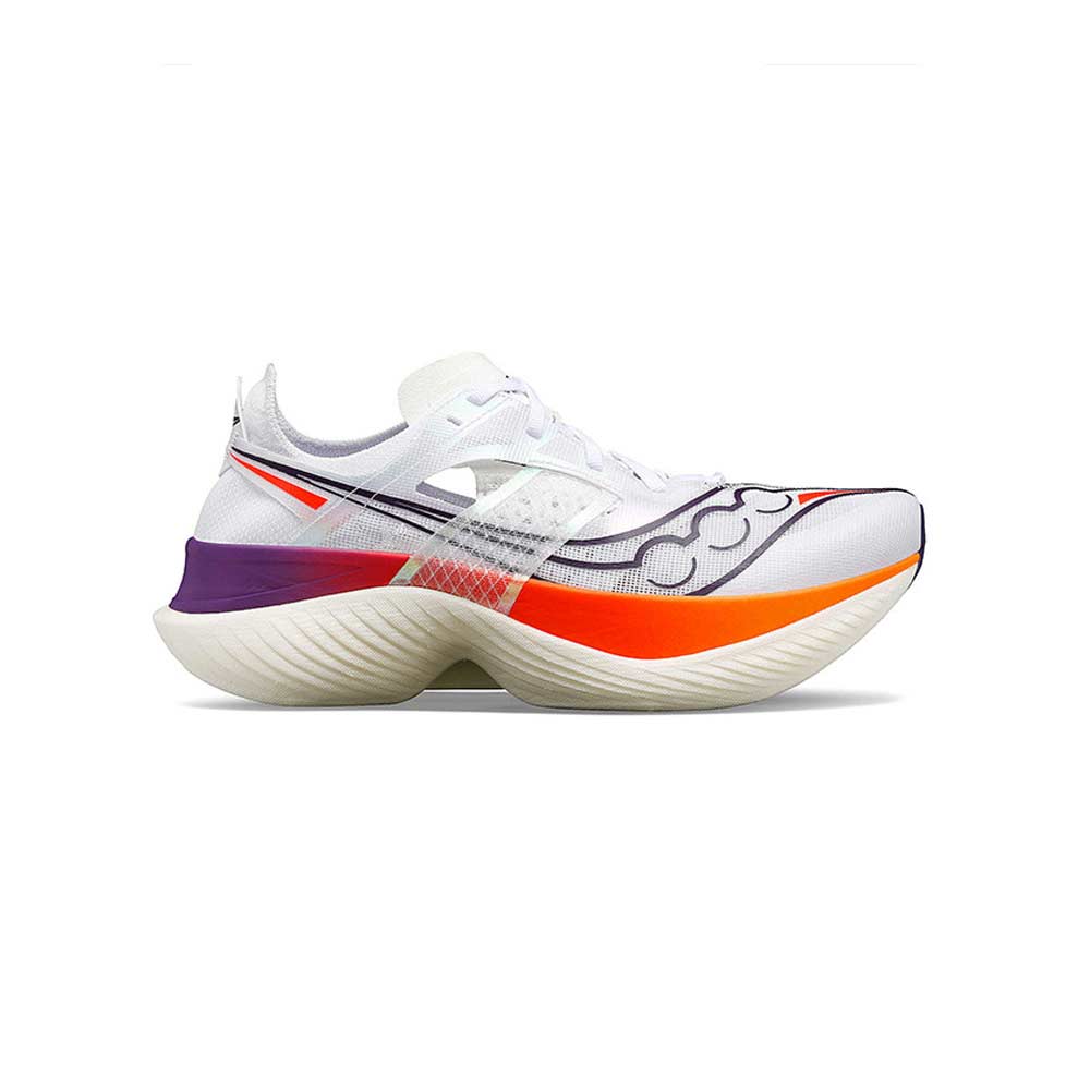 4 SAUCONY Endorphin Elite