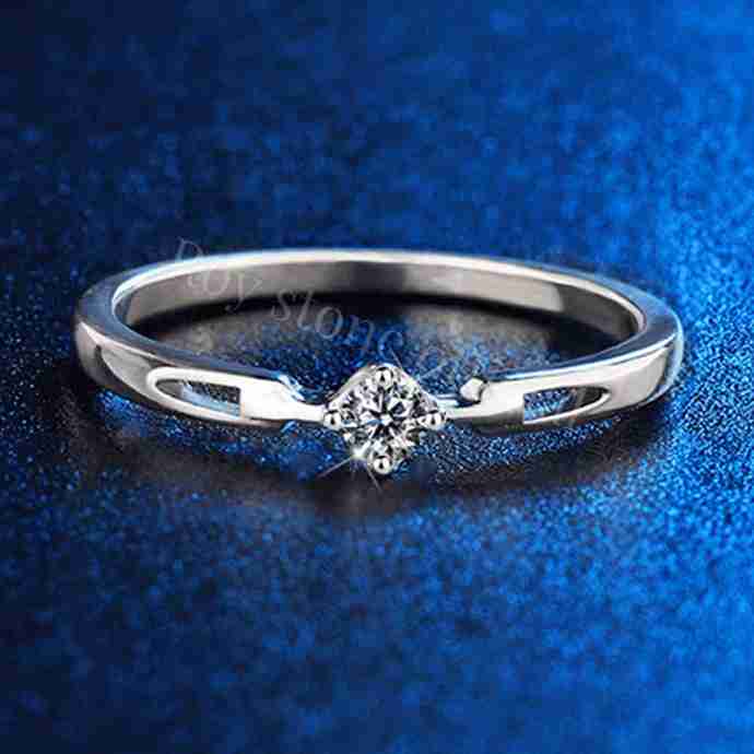4 RoyStone Lovita Moissanite Ring