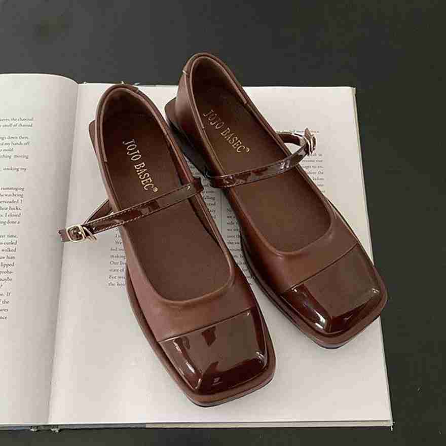 6 Finlyn Mary Jane Shoes