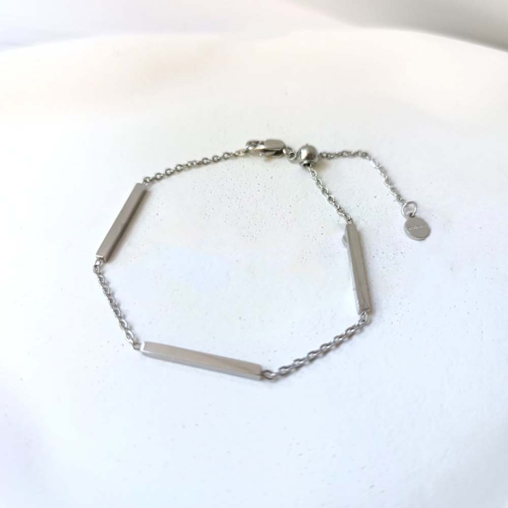 7 THIQLA Gelang Tangan Wanita Fasl