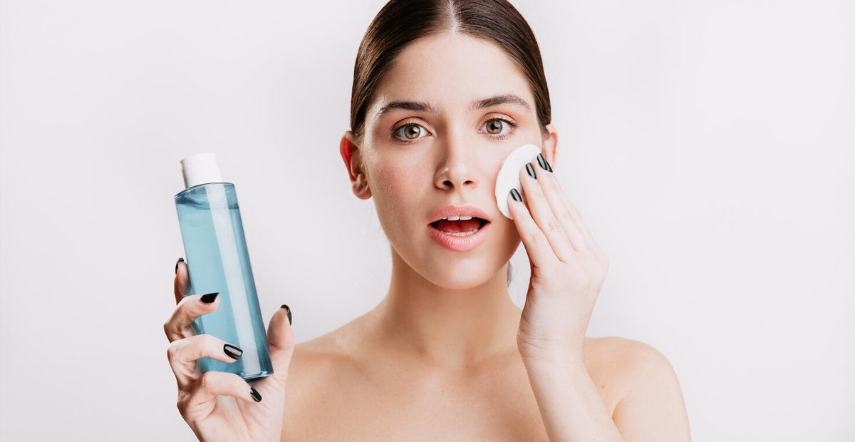 10 Cleanser Wajah Terbaik 2025 untuk Kulit Bersih dan Sehat!
