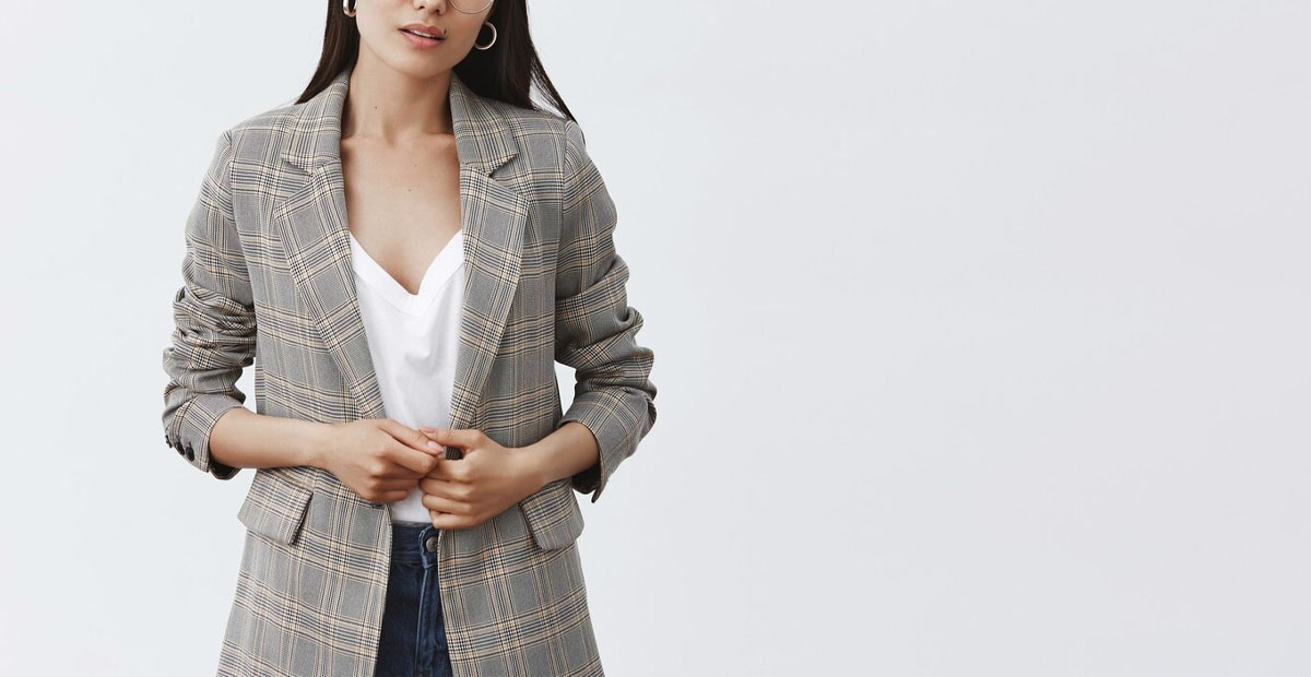 10 Inspirasi Model Blazer Wanita Terbaik, Tampil Profesional dan Stylish!