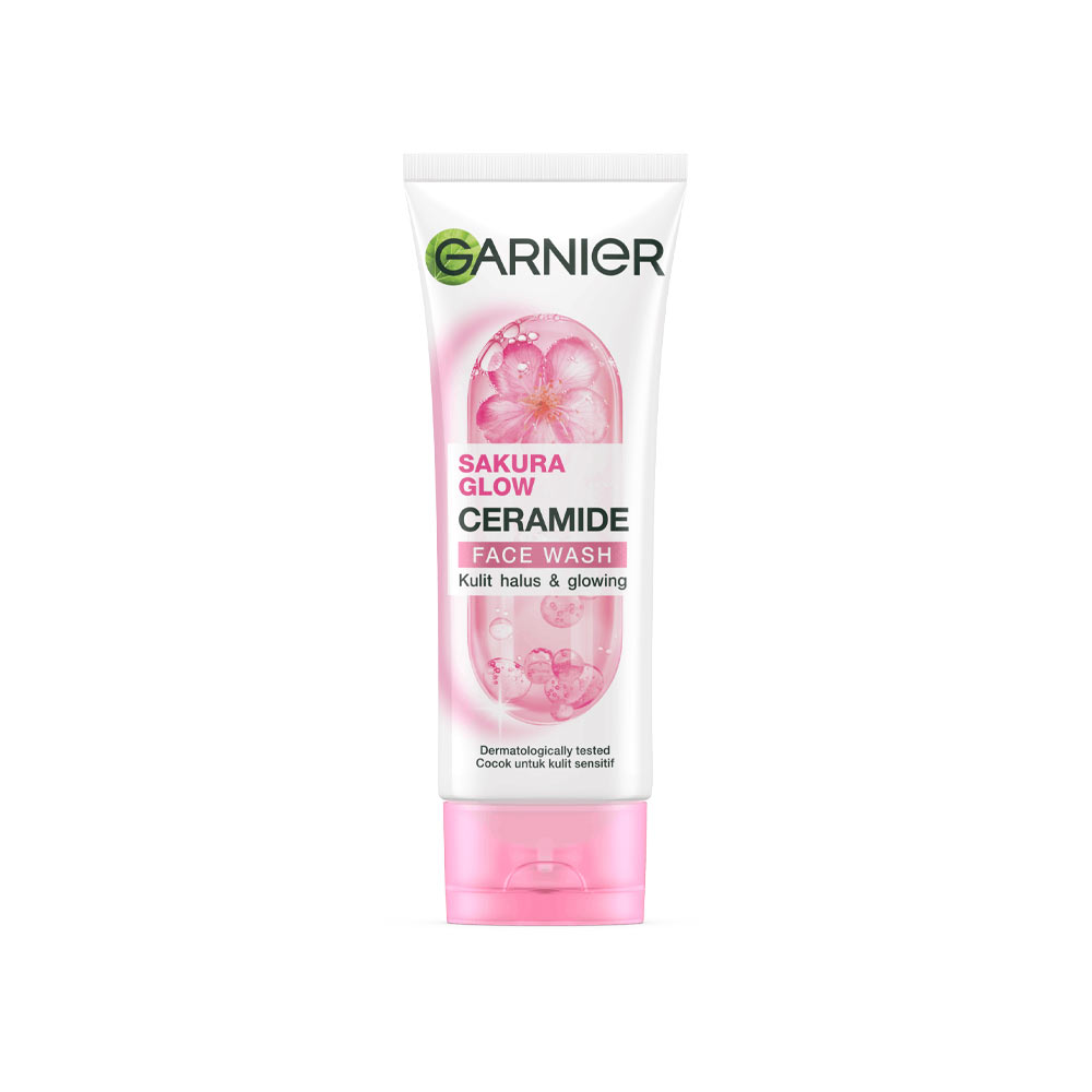 4 Garnier Sakura Glow Cleanser