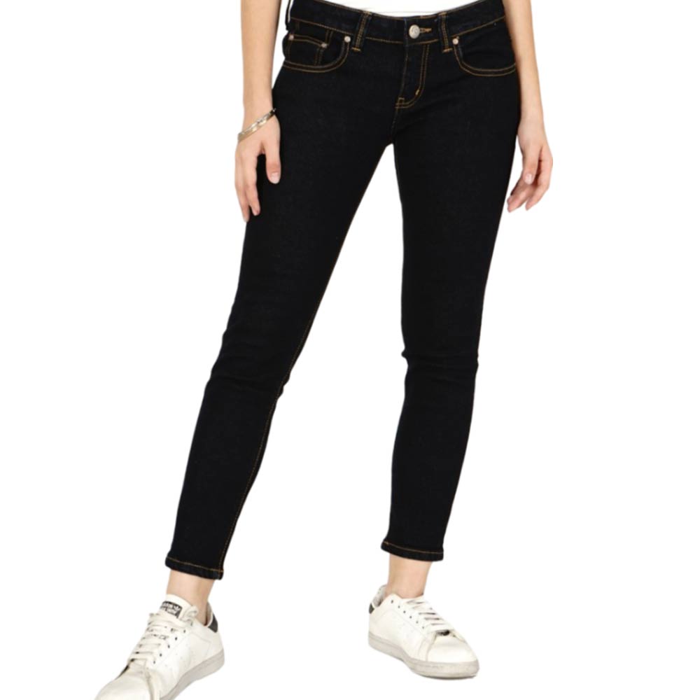 10 Logo Jeans