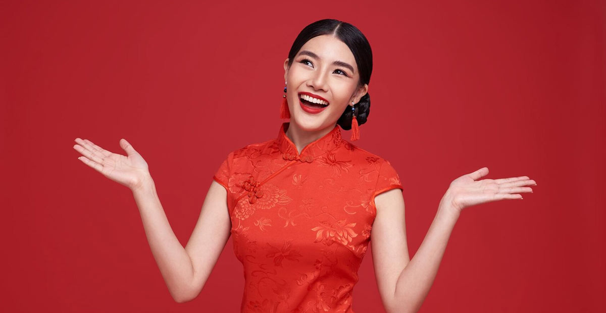 8 Pilihan Cheong Sam Wanita Terbaik, Modelnya Trendi Buat Penampilan Menarik!