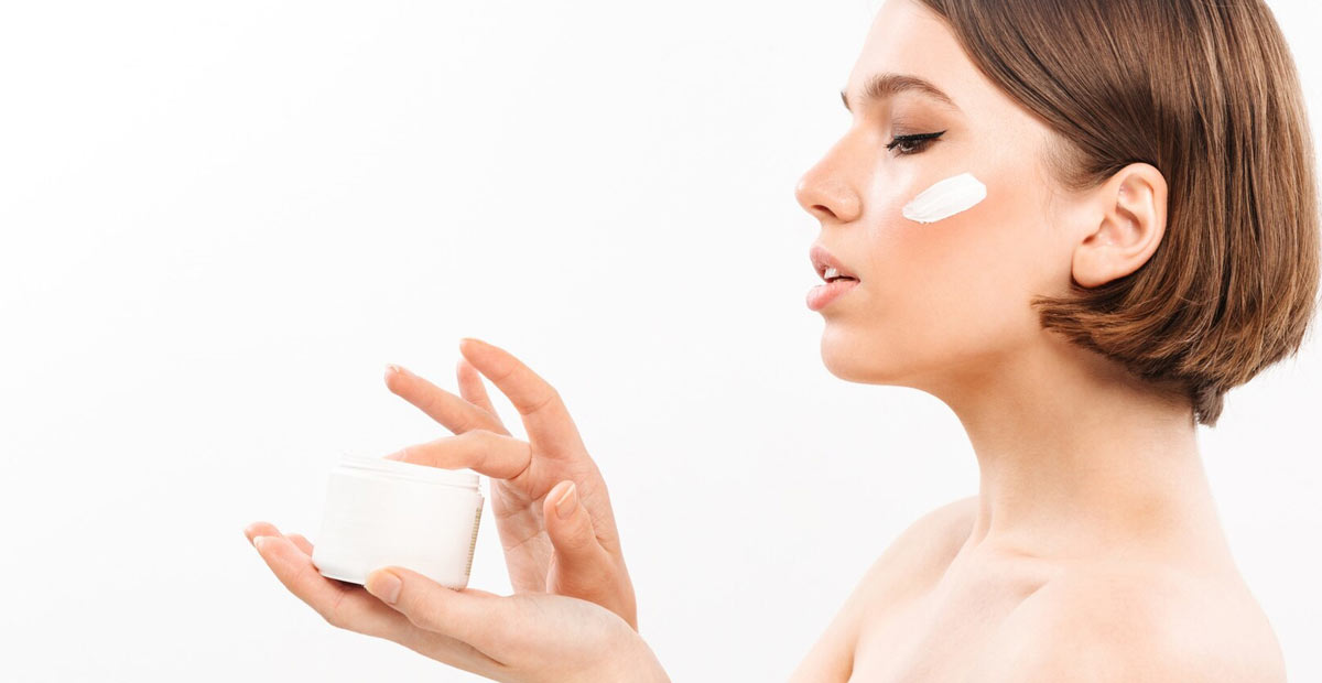 5 Night Cream untuk Mencerahkan Kulit Terbaik 2025 yang Bermanfaat!