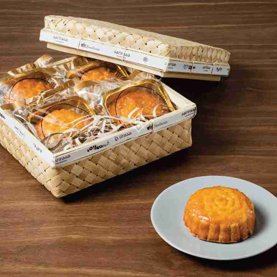 7 Foodiesia Mooncake Mix Besek
